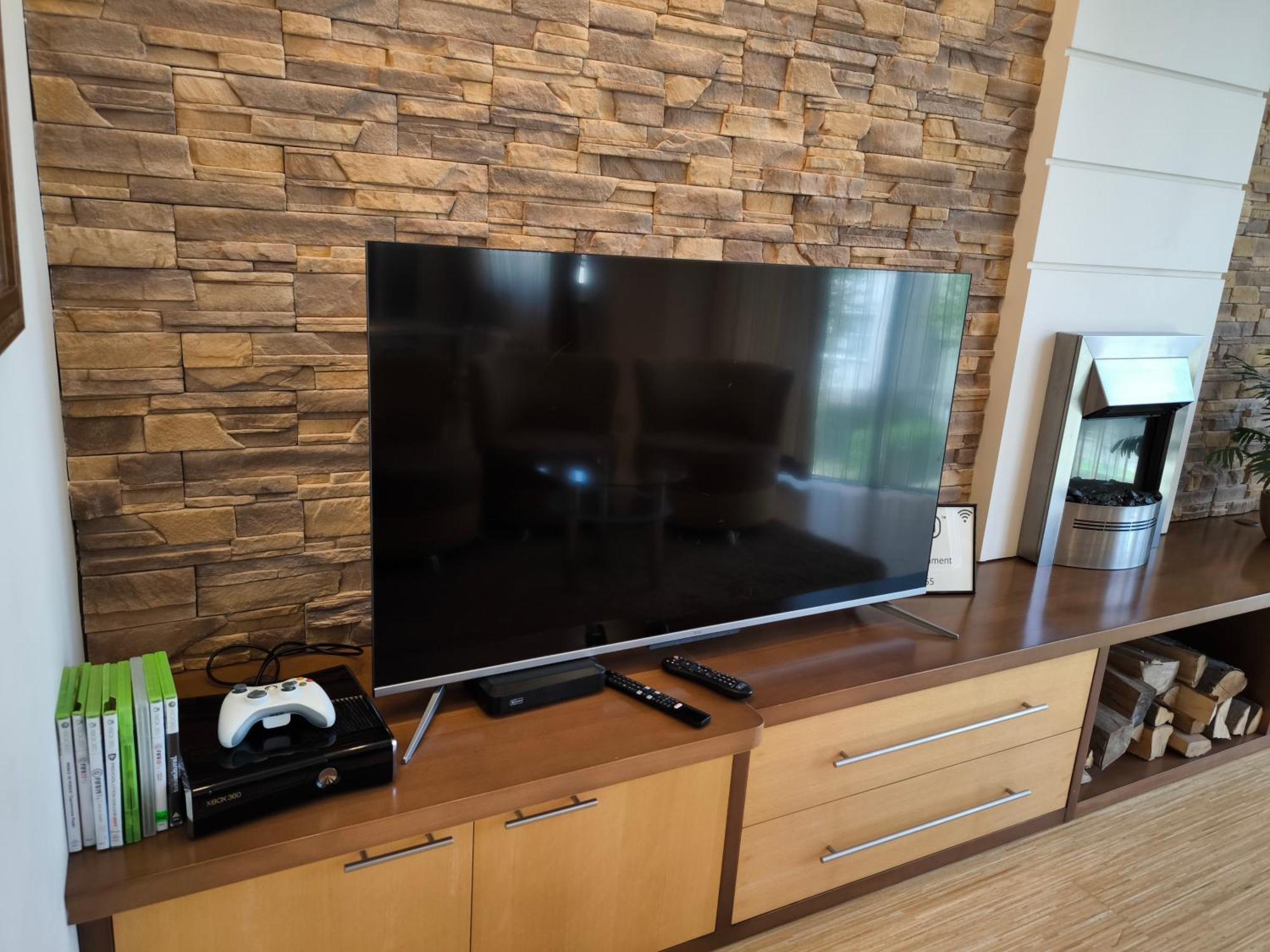 Uroczy Apartament Przy Deptaku Z Parkingiem. Polanica-Zdrój Esterno foto